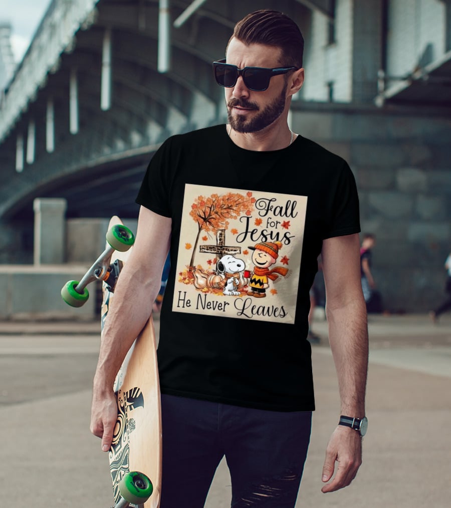Charlie Brown Snoopy Fall For Jesus He Never Leaves Autumn Scene T-Shirt