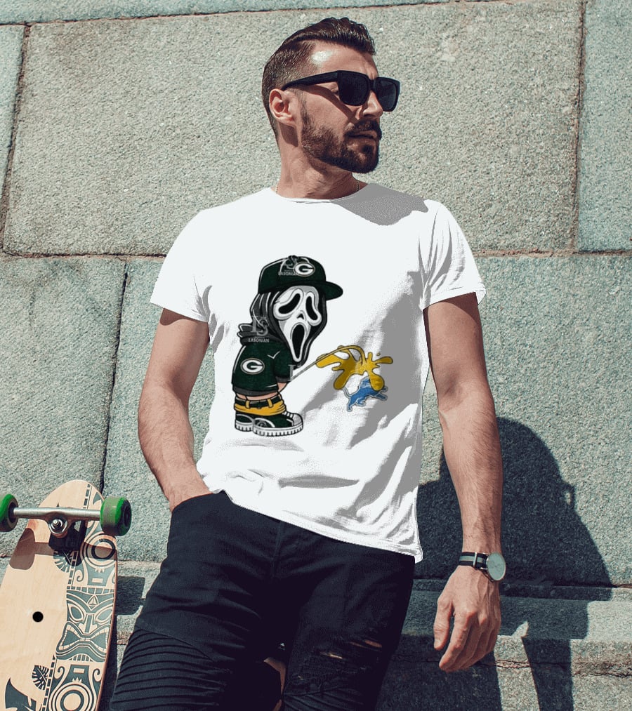 Green Bay Packers Ghostface Pissing On Detroit Lions NFL Rivalry T-Shirt