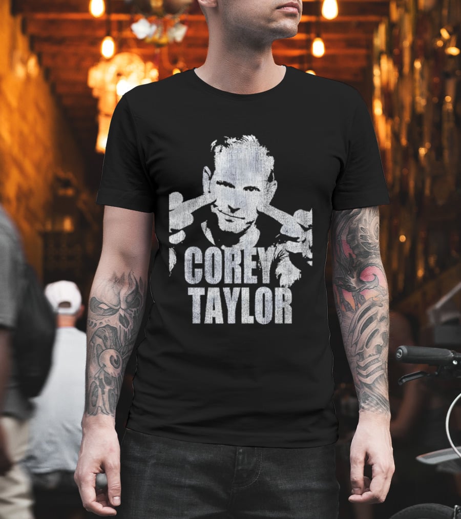 Corey Taylor Distressed Slipknot Masked Pose T-Shirt