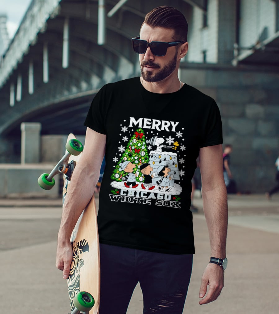 Merry Christmas Peanuts Chicago White Sox Snoopy Woodstock Holiday T-Shirt