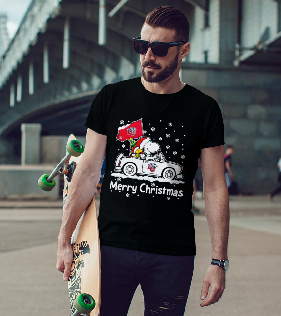 Liberty Flames Snoopy Woodstock Driving Car Merry Christmas Holiday T-Shirt