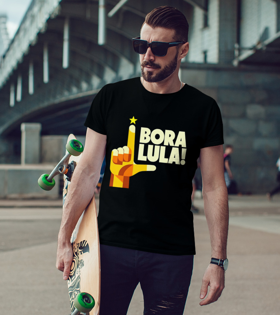 Bora Lula Political Campaign Brazil President Star Hand Gesture T-Shirt