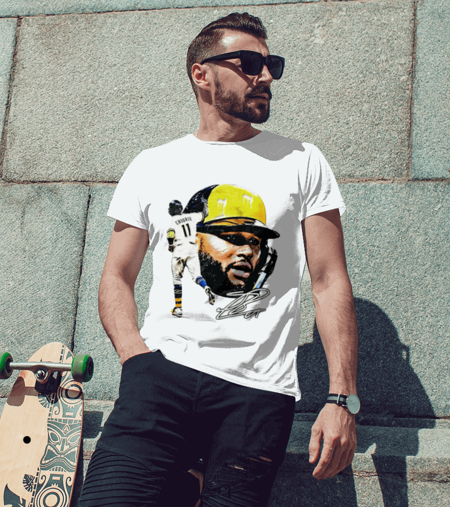 Jackson Chourio #11 Milwaukee Baseball Player Portrait And Signature T-Shirt