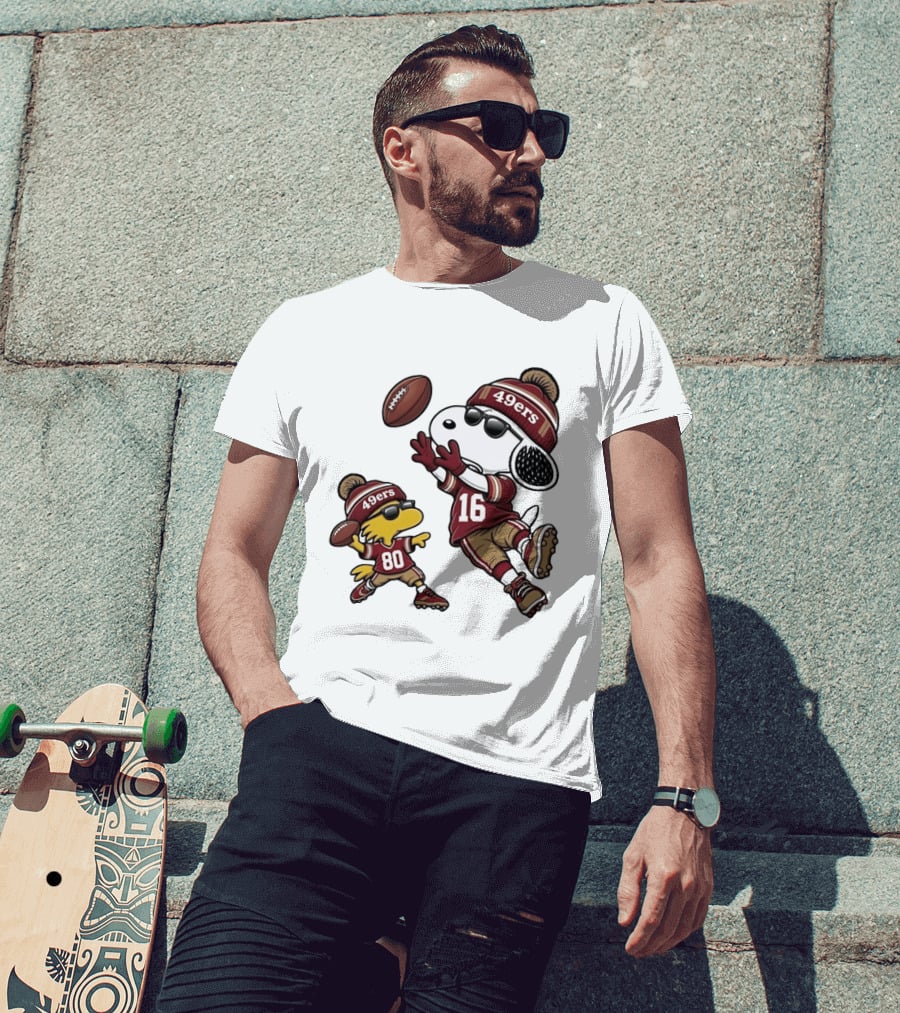 San Francisco 49ers Snoopy Woodstock Football Players Number 16 80 T-Shirt