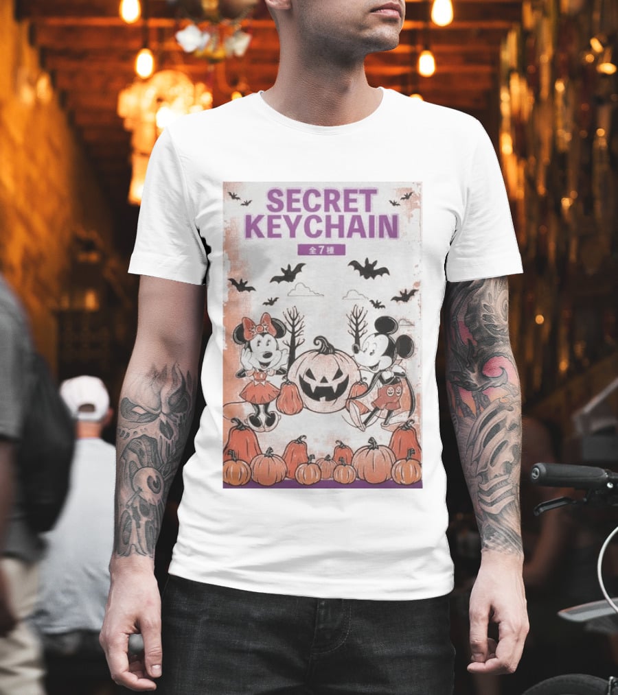 Mickey And Minnie Halloween Secret Keychain Collection With Pumpkins And Bats 2026 T-Shirt