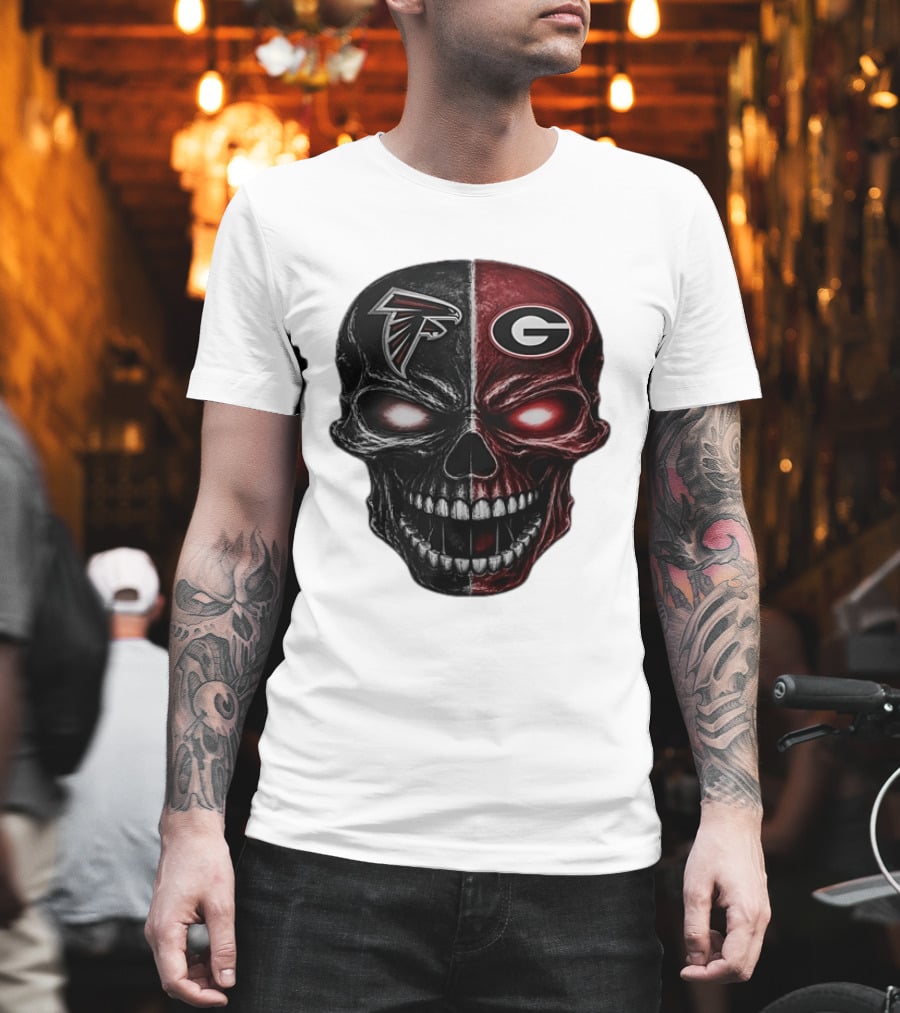 Atlanta Falcons Georgia Bulldogs Split Skull NFL College Football Fan Merch T-Shirt