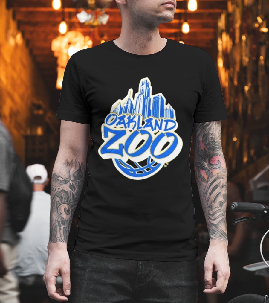 Oakland Zoo Pittsburgh Basketball Est 2001 City Skyline T-Shirt