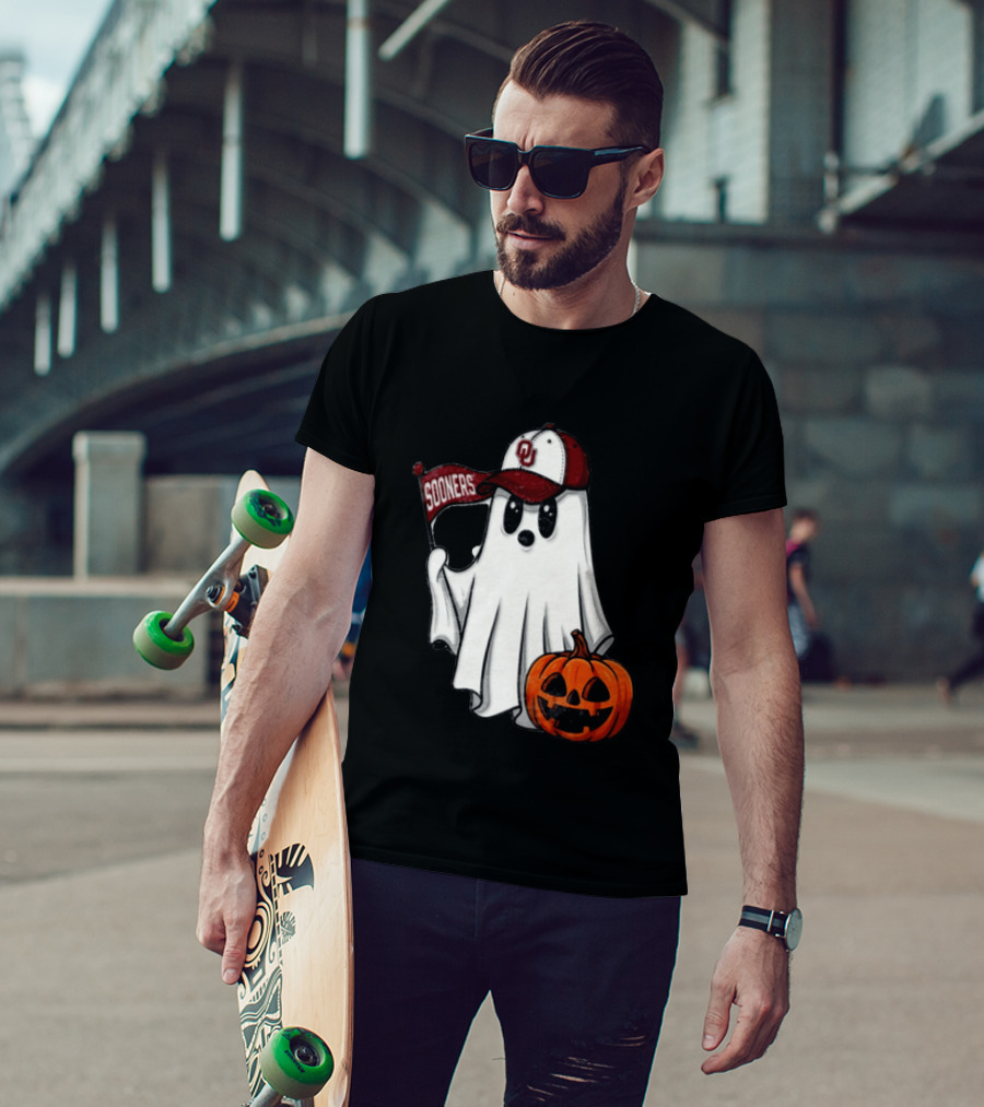 Oklahoma Sooners Ghost With Pumpkin Halloween Fan Gear T-Shirt