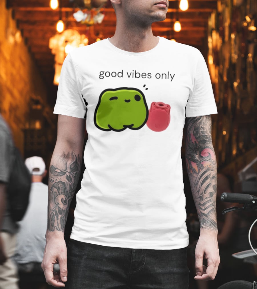 Good Vibes Only Frog Winking With Red Rose Toy T-Shirt