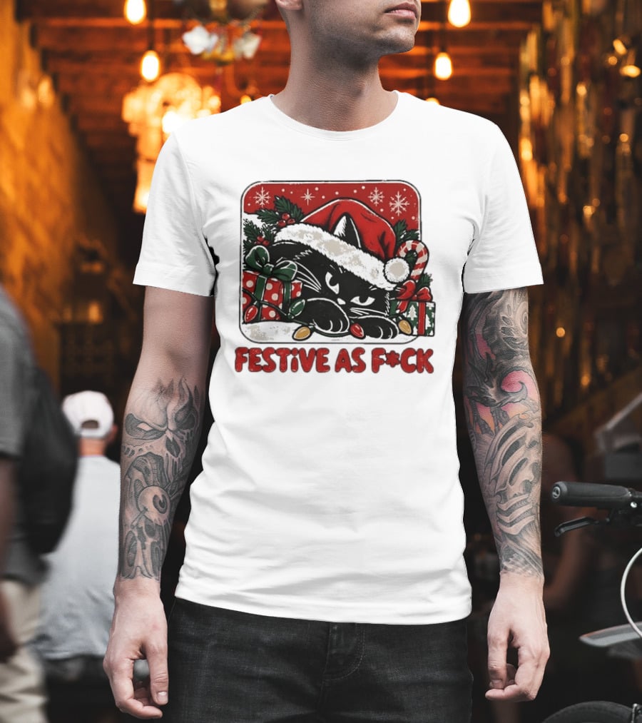 Grumpy Black Cat Festive Christmas Santa Hat Holiday Humor T-Shirt