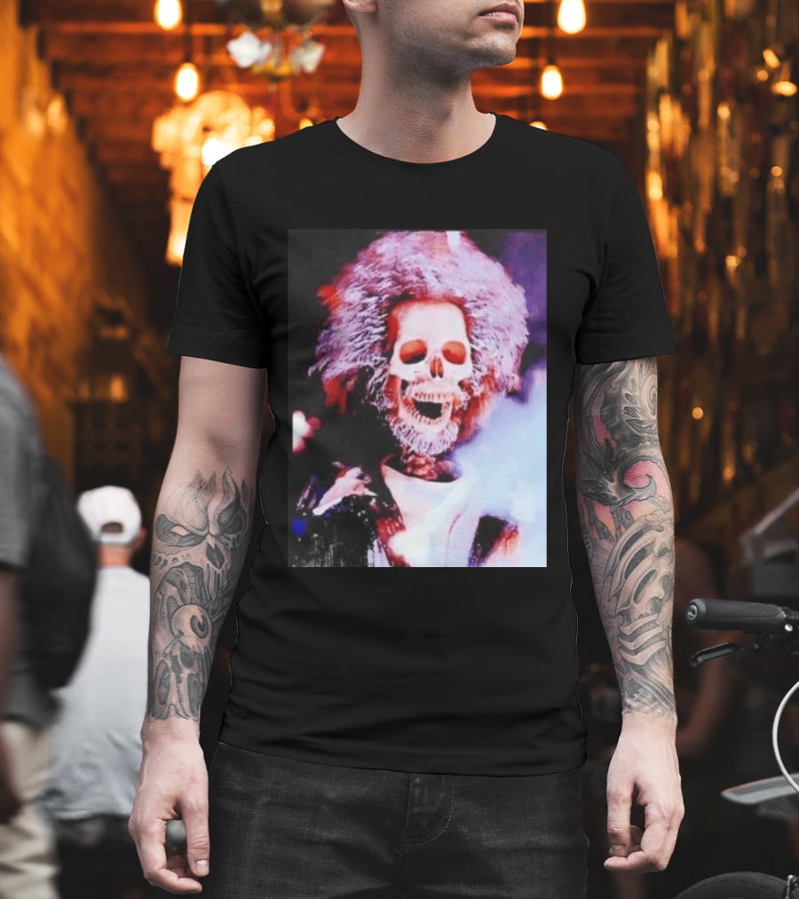 Daniel Stern Marv Merchants Electrocution Scene Skeleton Home Alone T-Shirt