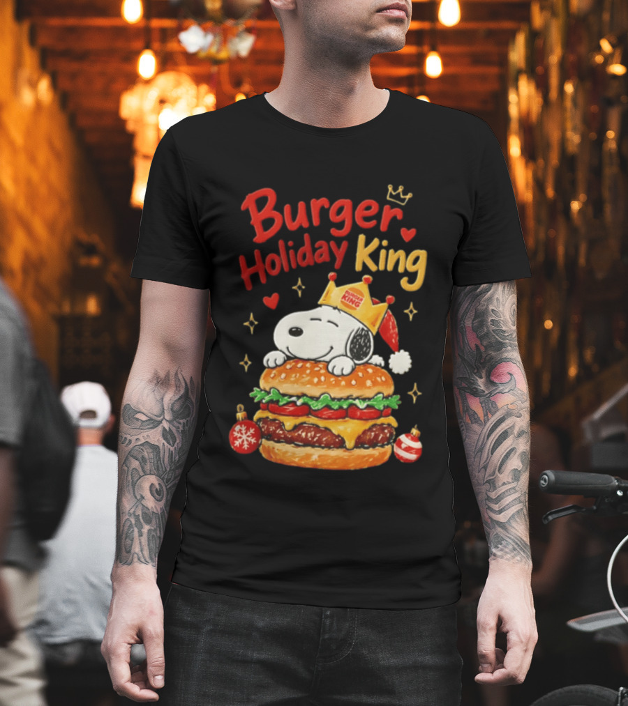Snoopy Burger Holiday King Christmas Peanuts 2026 T-Shirt