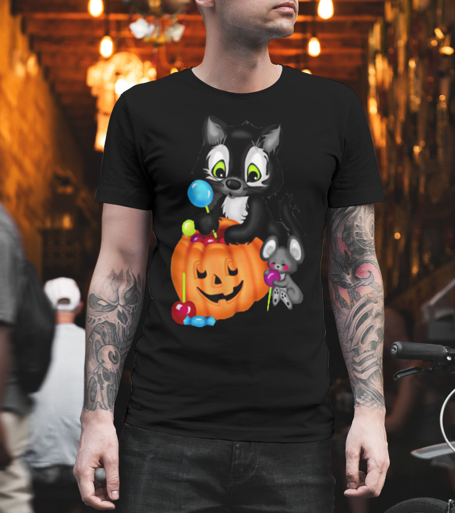 Halowen Cute Cat And Mouse With Candy And Pumpkin T-Shirt