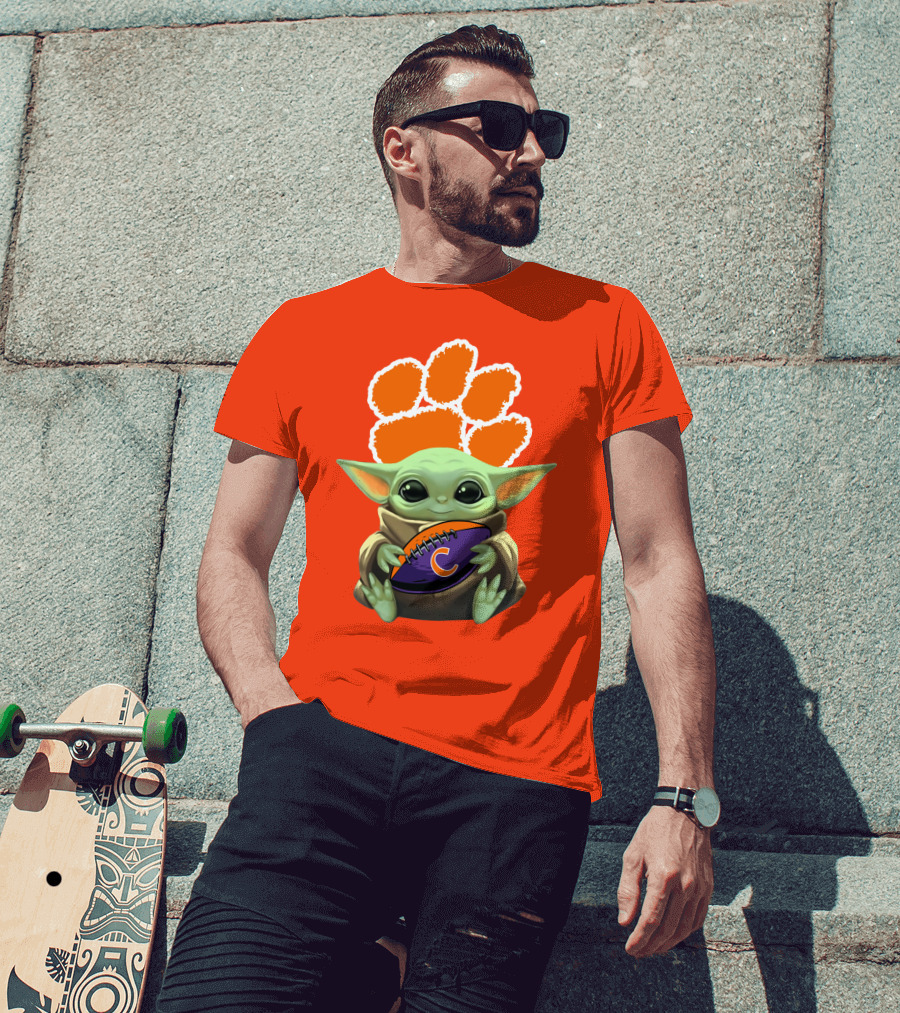 Clemson Tigers Baby Yoda Football Fan T-Shirt