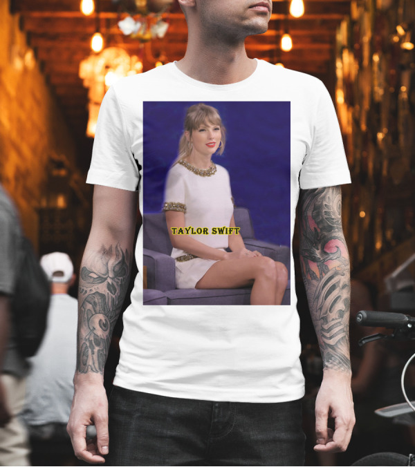 TAYLOR SWIFT Fans Theory About Actress in 10-Minute 'All Too Well' T-Shirt TAYLOR SWIFT Fans Theory About Actress in 10-Minute 'All Too Well' T-Shirt