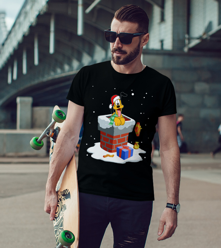 Pluto Santa Hat Chimney Christmas Gifts Snowflakes T-Shirt