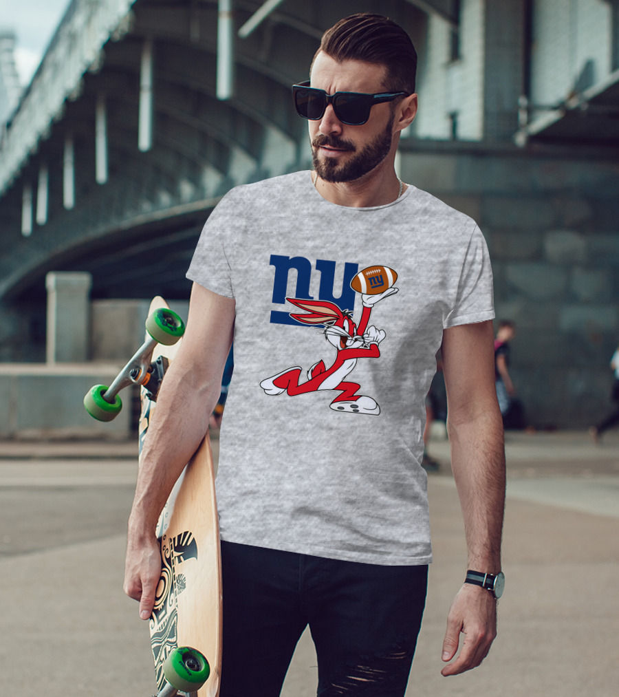 New York Giants Bugs Bunny Football T-Shirt