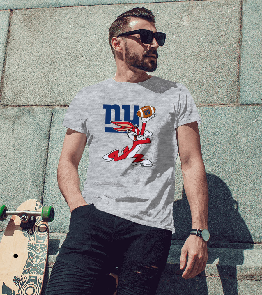 New York Giants Bugs Bunny Football T-Shirt