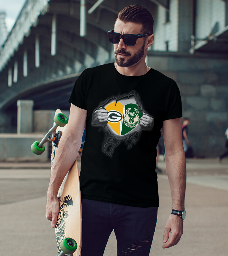 Packers Bucks Heart Green Bay Milwaukee T-Shirt