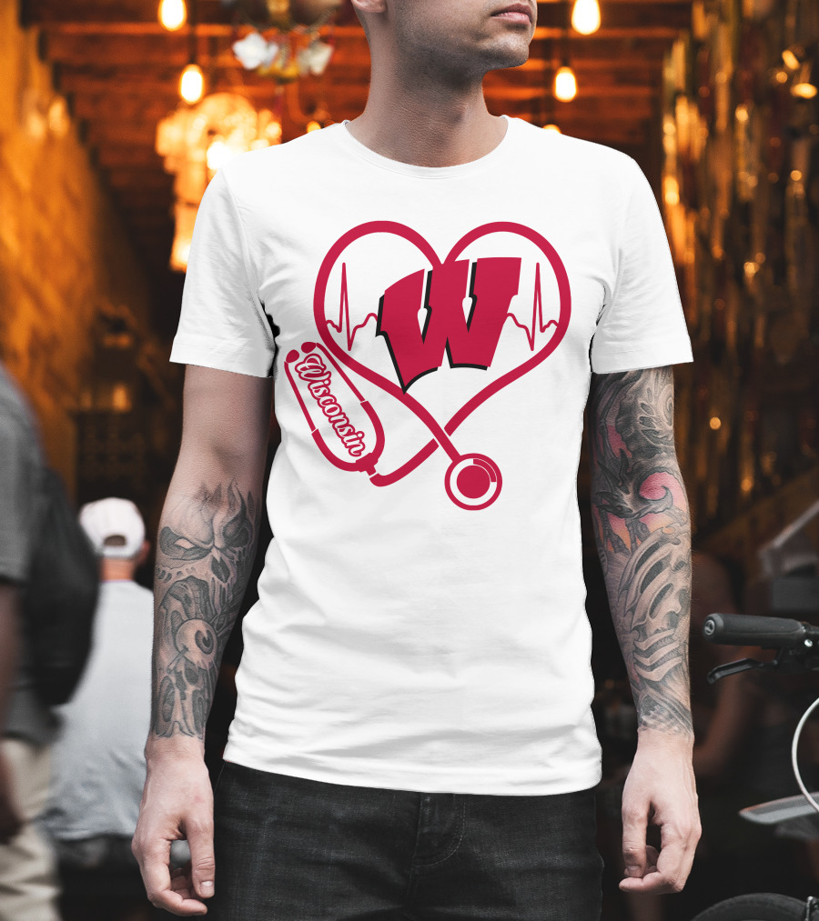 Nurse Love Wisconsin Badgers Heartbeat Stethoscope T-Shirt