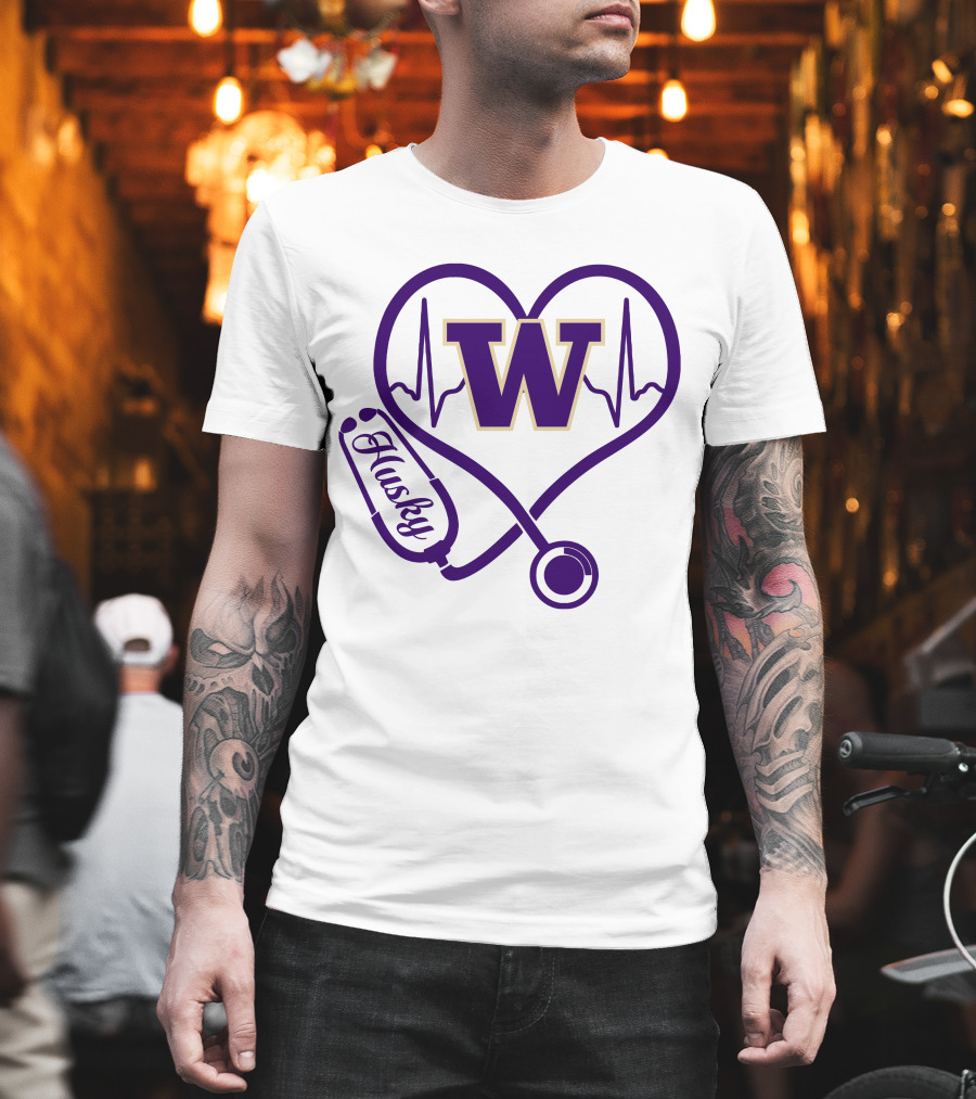 Washington Huskies Nurse Love Stethoscope Heartbeat T-Shirt