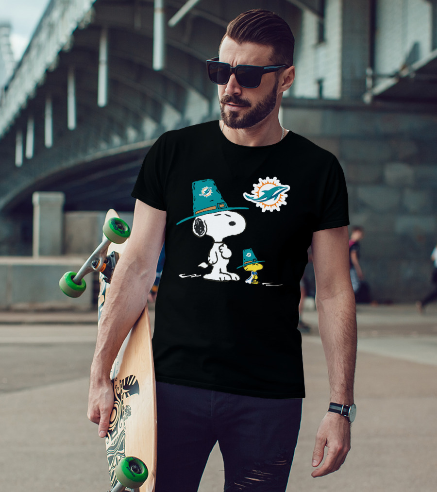 Miami Dolphins Snoopy Woodstock Thanksgiving Football T-Shirt