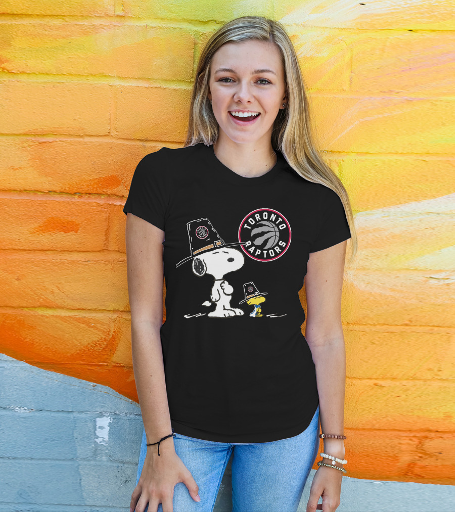 Toronto Raptors Snoopy Woodstock Pilgrim Hats Peanuts Basketball T-Shirt