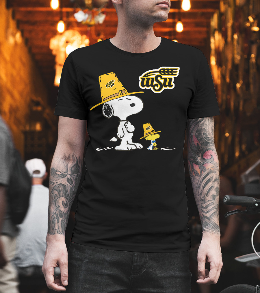 Wichita State WSU Snoopy Woodstock Pilgrim Hat T-Shirt