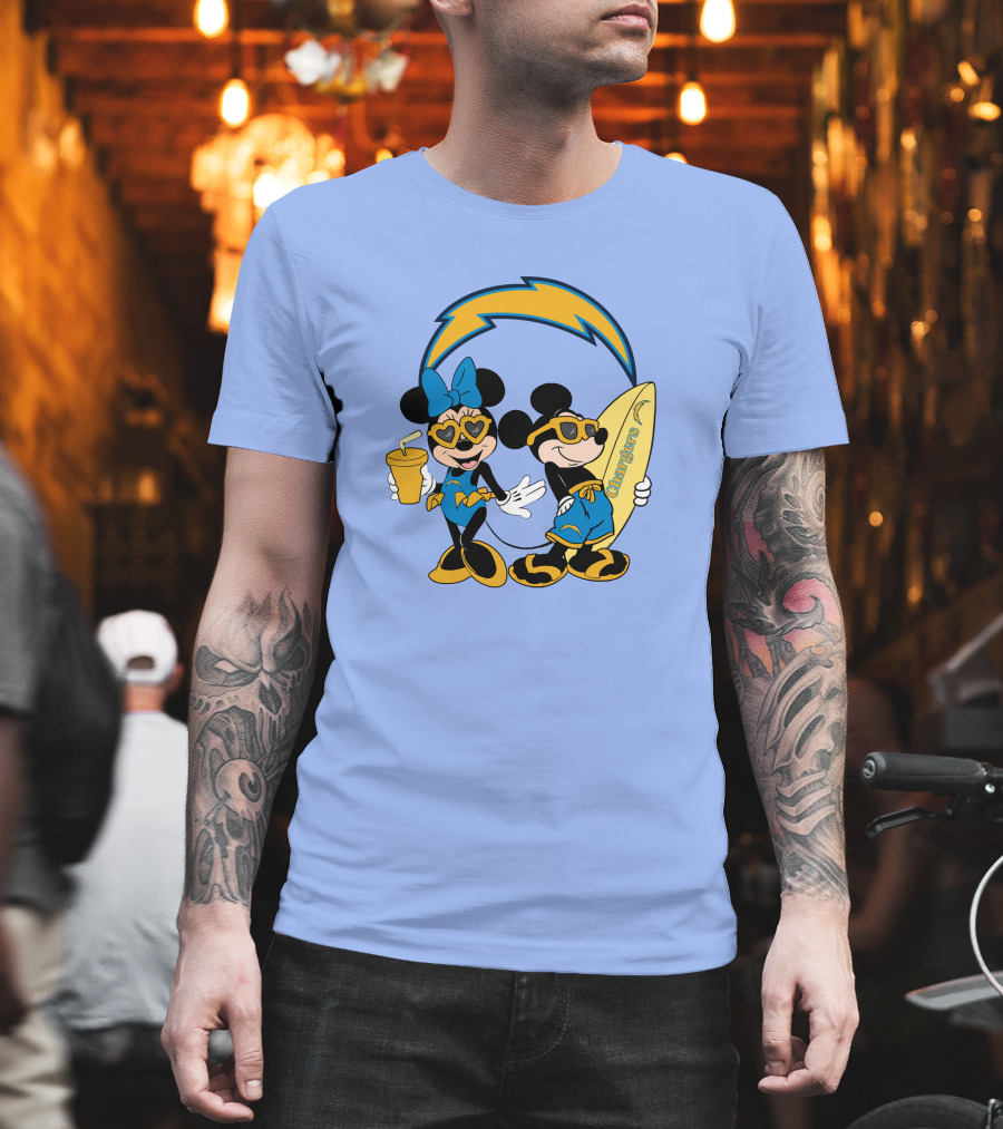 Chargers Mickey Happy Vacation Surfer Duo With Heart Sunglasses T-Shirt