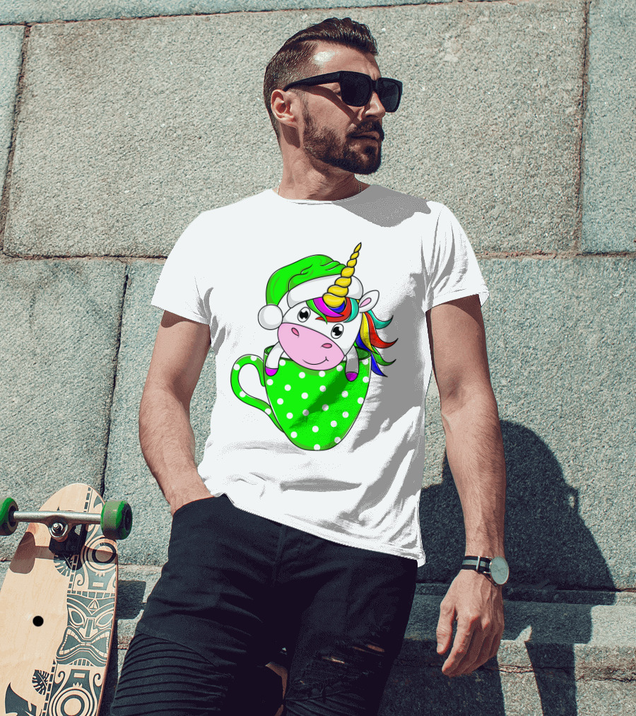 Funny Christmas Unicorn In Santa Hat With Green Polka Dot Cup T-Shirt