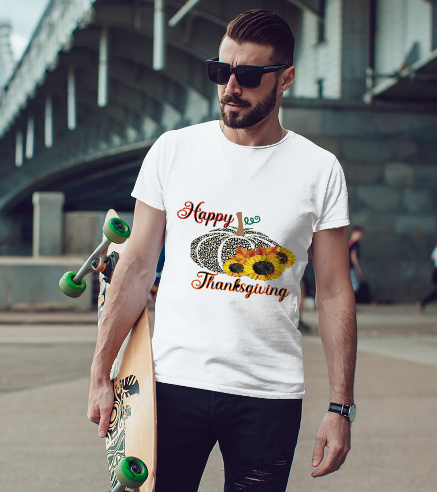 Happy Thanksgiving Leopard Print Pumpkin Sunflowers T-Shirt