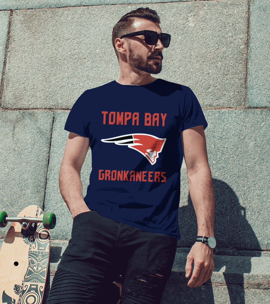 Tompa Bay Gronkaneers New England Patriots Logo Combination T-Shirt