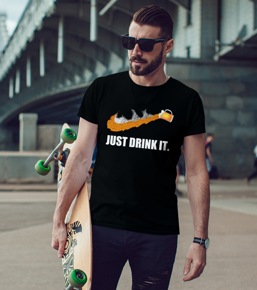 Love Beer Just Drink It Foamy Beer Swoosh Mug T-Shirt