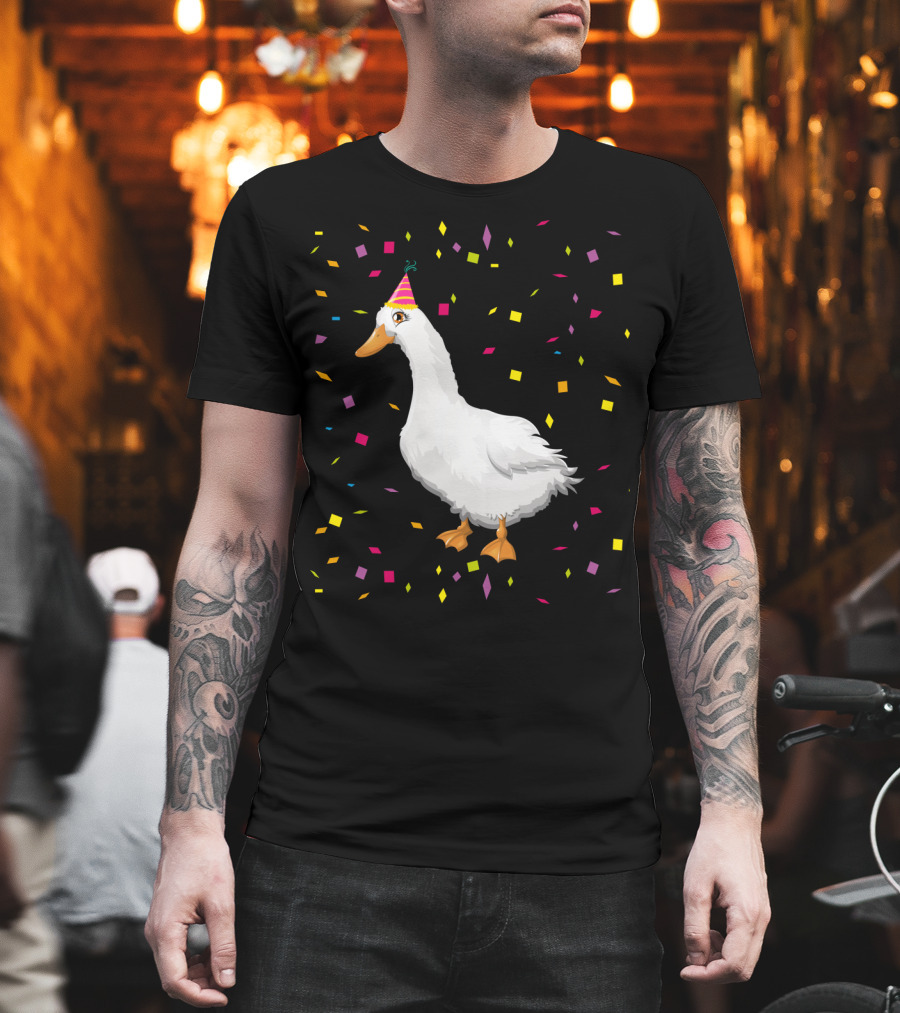 Funny Duck Birthday Party Hat Confetti T-Shirt