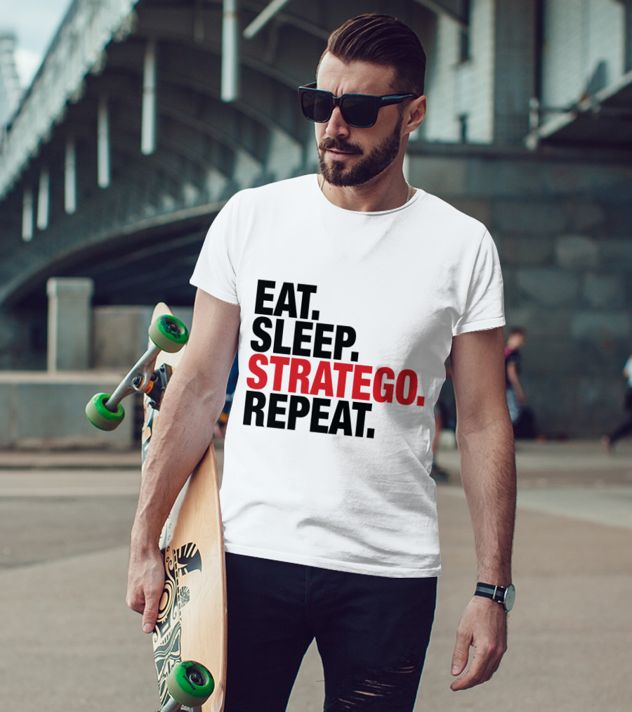 EAT SLEEP STRATEGO REPEAT BOARD GAME CYCLE T-Shirt