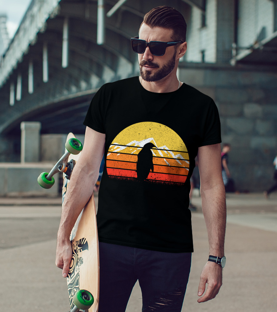 Retro Vintage Penguin Sunset Mountain T-Shirt