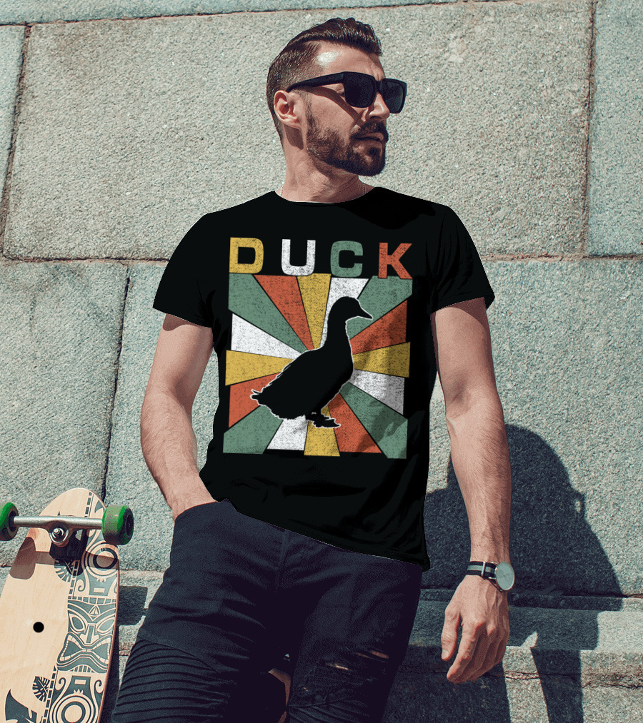 Duck Retro 70s Vintage Silhouette Sunburst T-Shirt