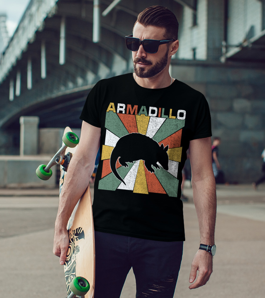 Armadillo Retro 70s Vintage Rainbow Burst T-Shirt