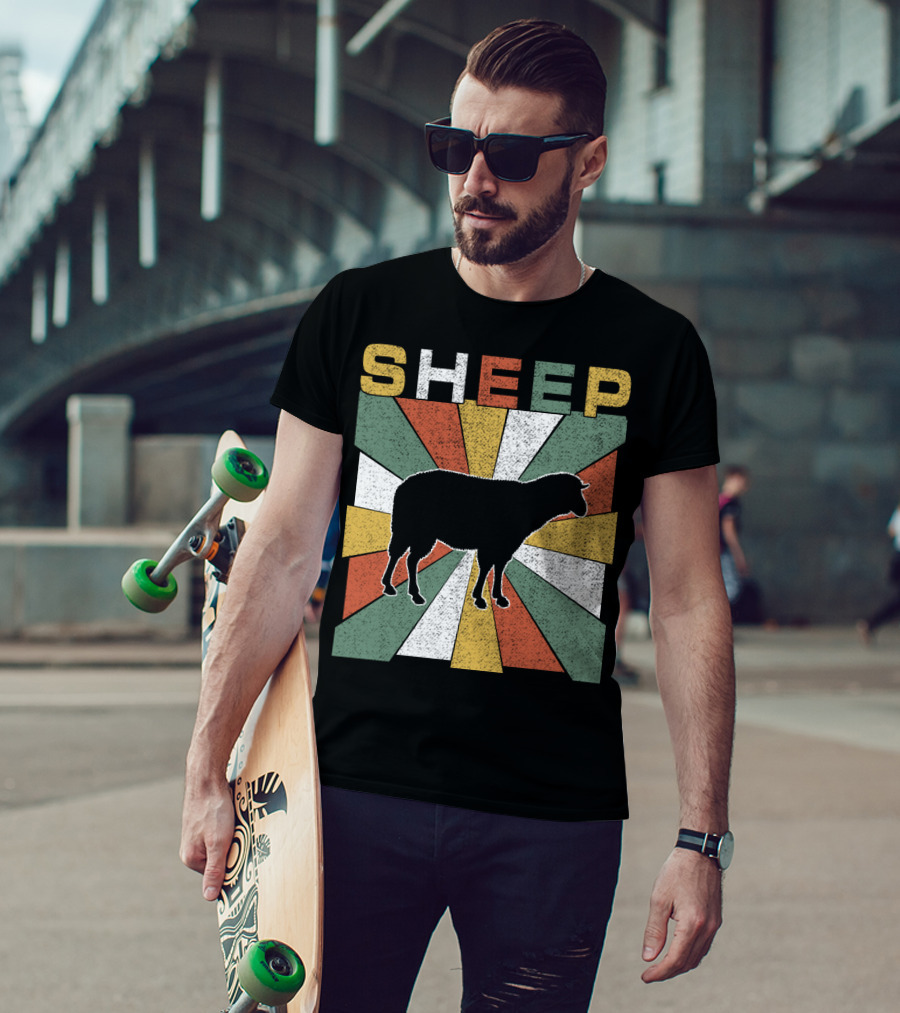 Sheep Retro 70s Vintage Silhouette Sunburst T-Shirt