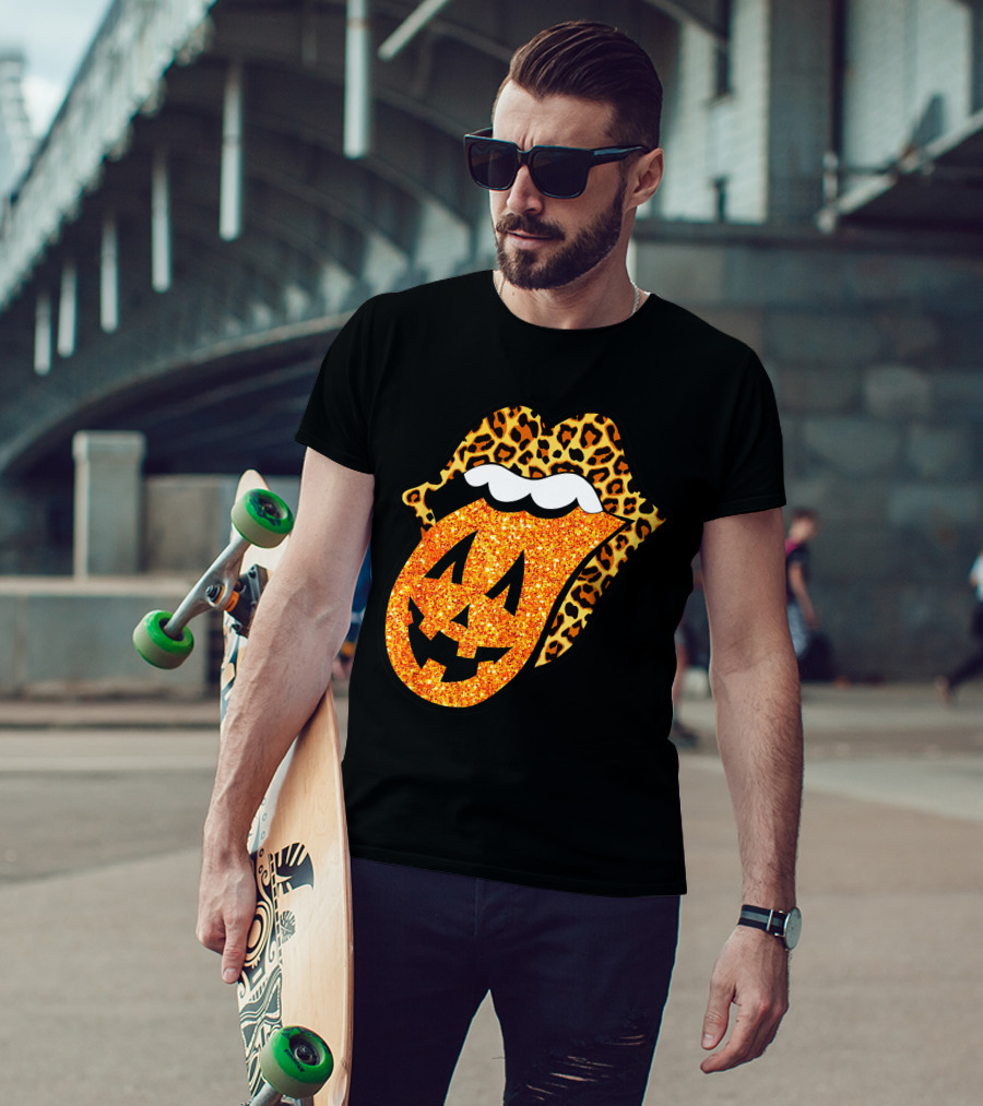 Leopard Lips Pumpkin Tongue Halloween Jack-O'-Lantern Face T-Shirt