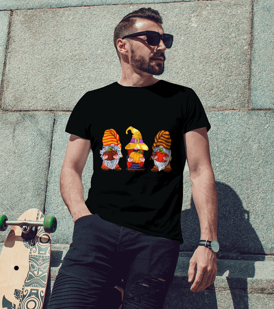 Cute Halloween Gnomes Autumn Pumpkins Cozy Fall Holiday T-Shirt