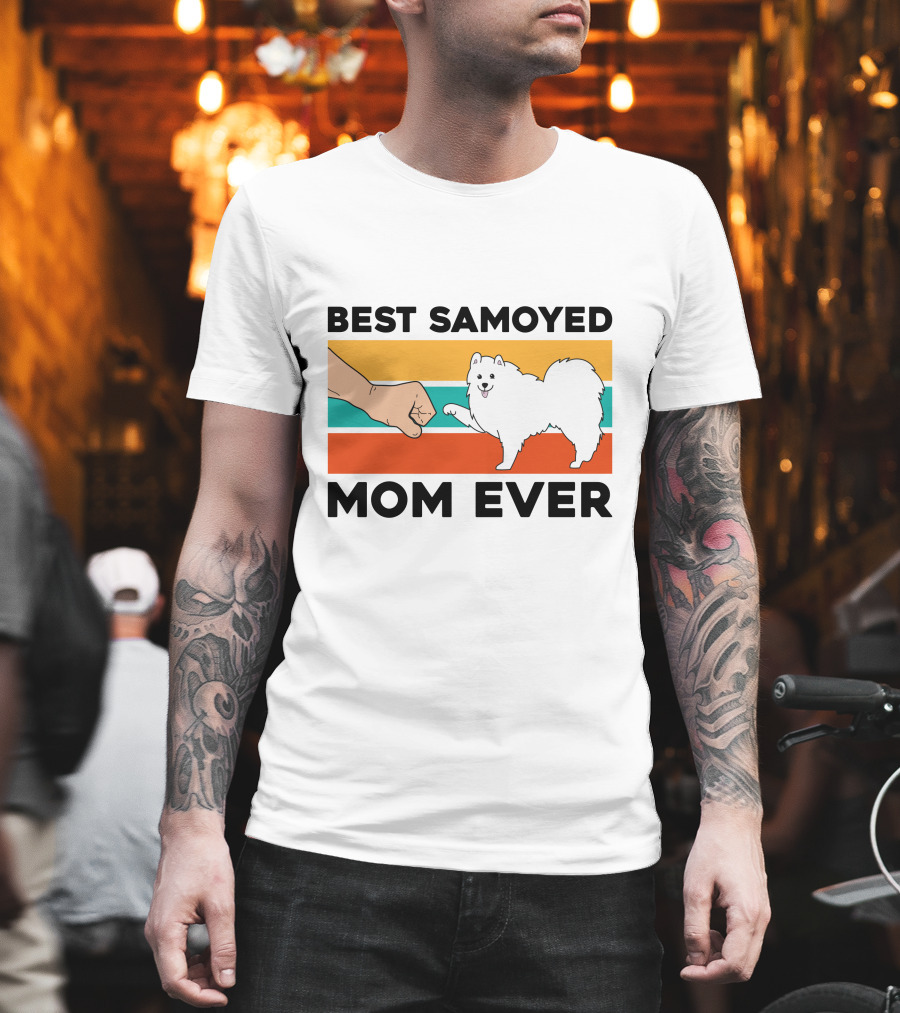Best Samoyed Mom Ever Fist Bump Vintage Stripes T-Shirt