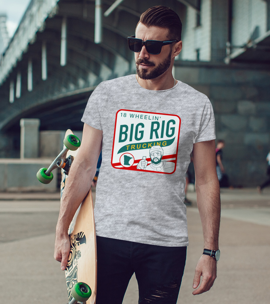 18 Wheelin' Big Rig Trucking Minnesota Driver Thumbs Up T-Shirt