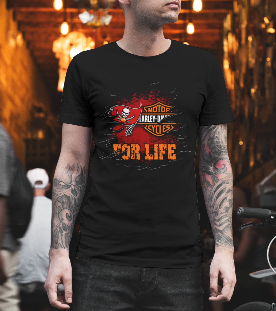 Tampa Bay Buccaneers Harley Davidson Cycles For Life T-Shirt