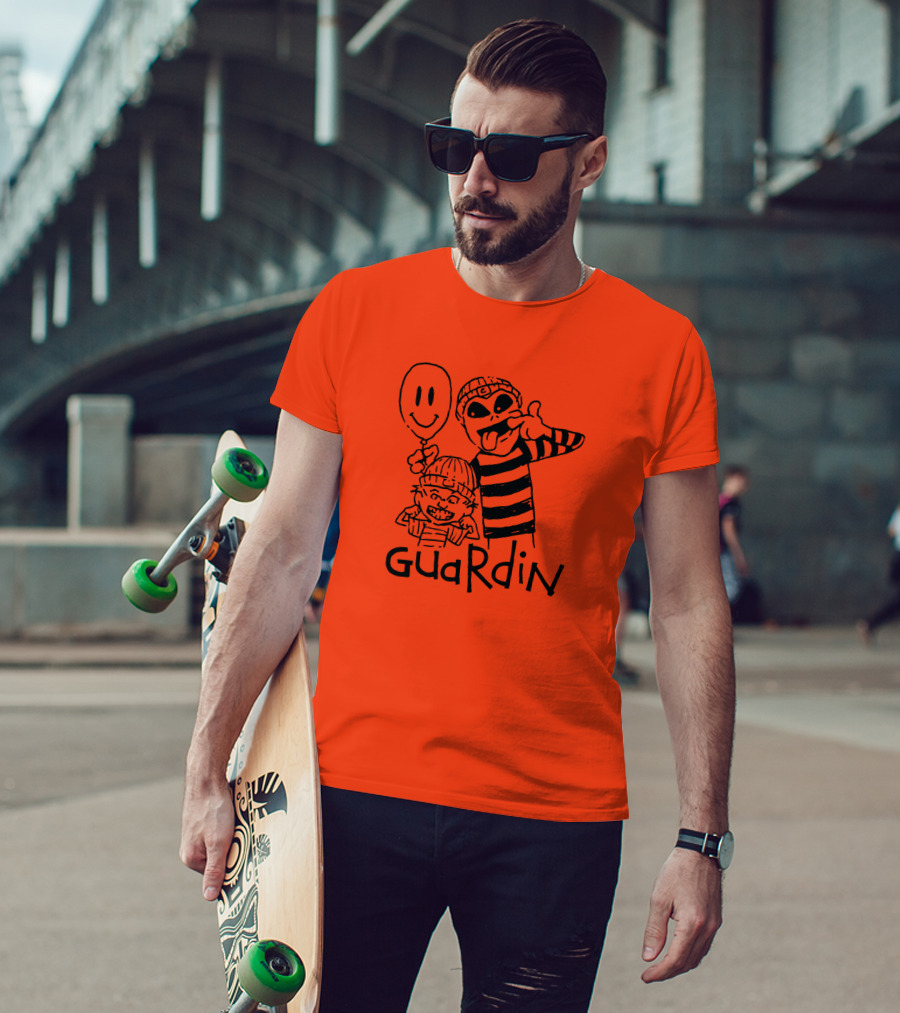 Calvin And Hobbs Guardin Graffiti Style Mischief Balloon T-Shirt