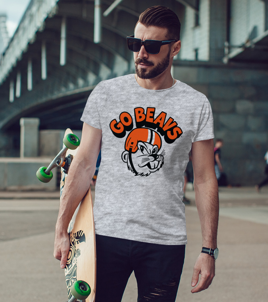 Vintage OSU Go Beavs Football Beaver Mascot T-Shirt