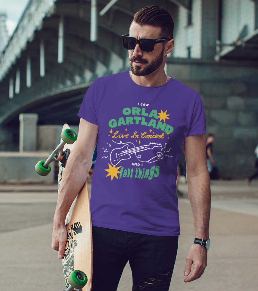 I Saw Orla Gartland Live In Concert And I Felt Things Guitar Microphone Stars T-Shirt