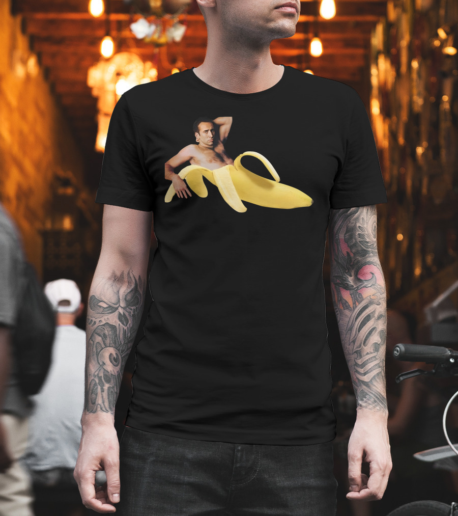 Nicolas Cage Banana Official Peeling Humor T-Shirt