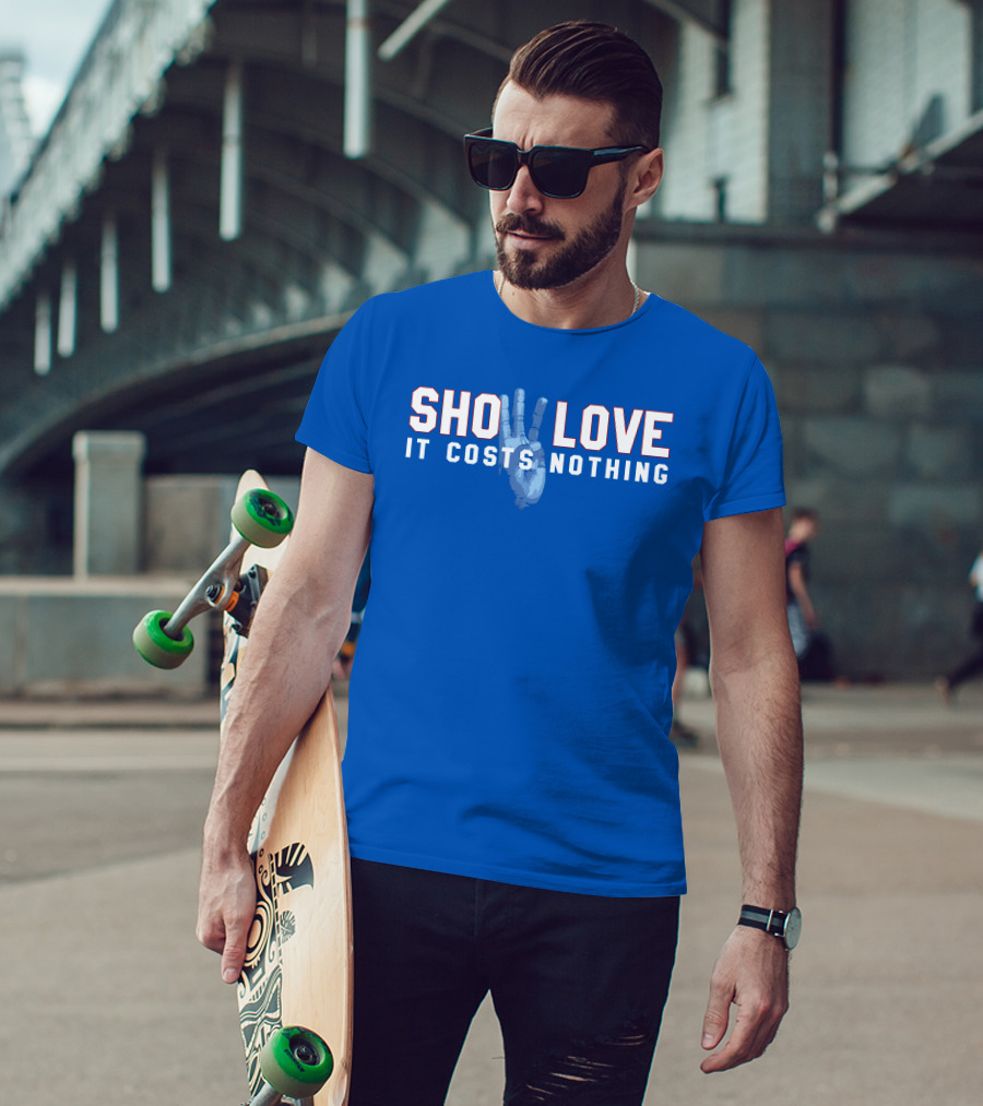 26Shirts Store Show Love It Costs Nothing Peace Sign T-Shirt
