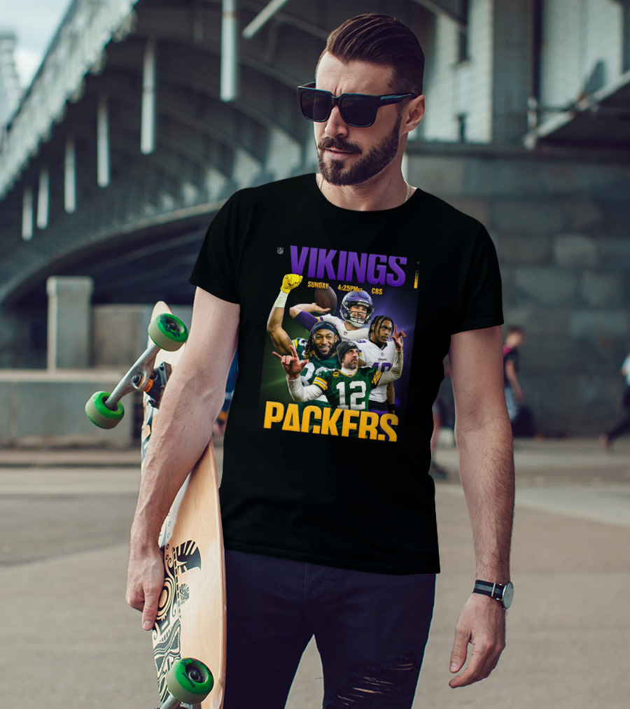 Vikings Packers Sunday 4:25PM CBS T-Shirt